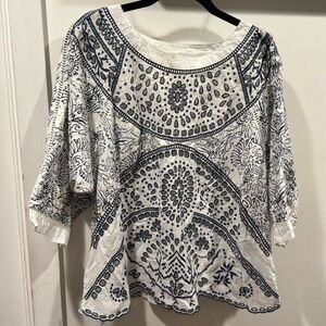 Anthropology Maeve Eyelet 3/4 Sleeve Blouse Navy Blue and White Size Large